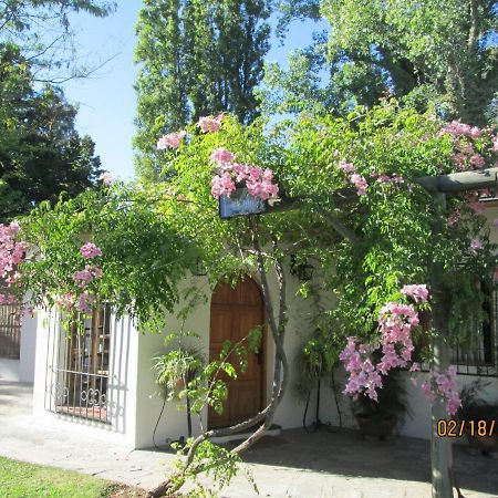 Posada Posta Benegas Godoy Cruz Exterior photo